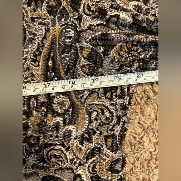 Women’s Susan Graver Paisley Eyelet Knit 3/4 Length Sleeve Multicolor Top Size L - Picture 6 of 7